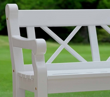 Preview: 3er Gartenbank HAMPTON - lackiert Preview: Weisse Holzbank Gartenbank HAMPTON - weiß mit 25 Jahren Garantie